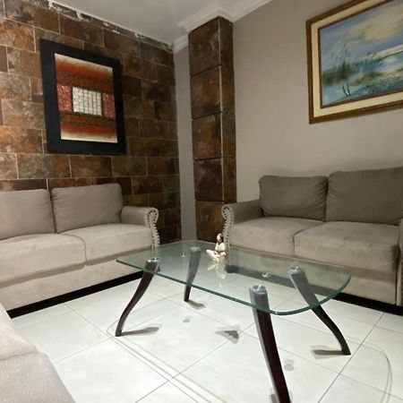Hostal Bellagio Гуаякиль Экстерьер фото